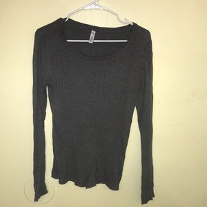 Grey long sleeve shirt